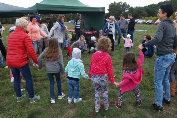 Piknik na Łąkach Bonowskich